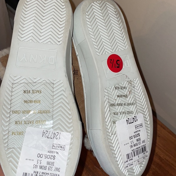 DKNY suede faux Sherpa sneaker booties - Picture 9 of 9